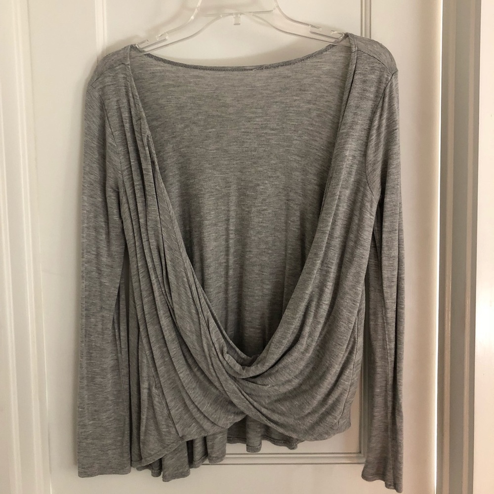 Flowy basic top - Picture 2 of 2